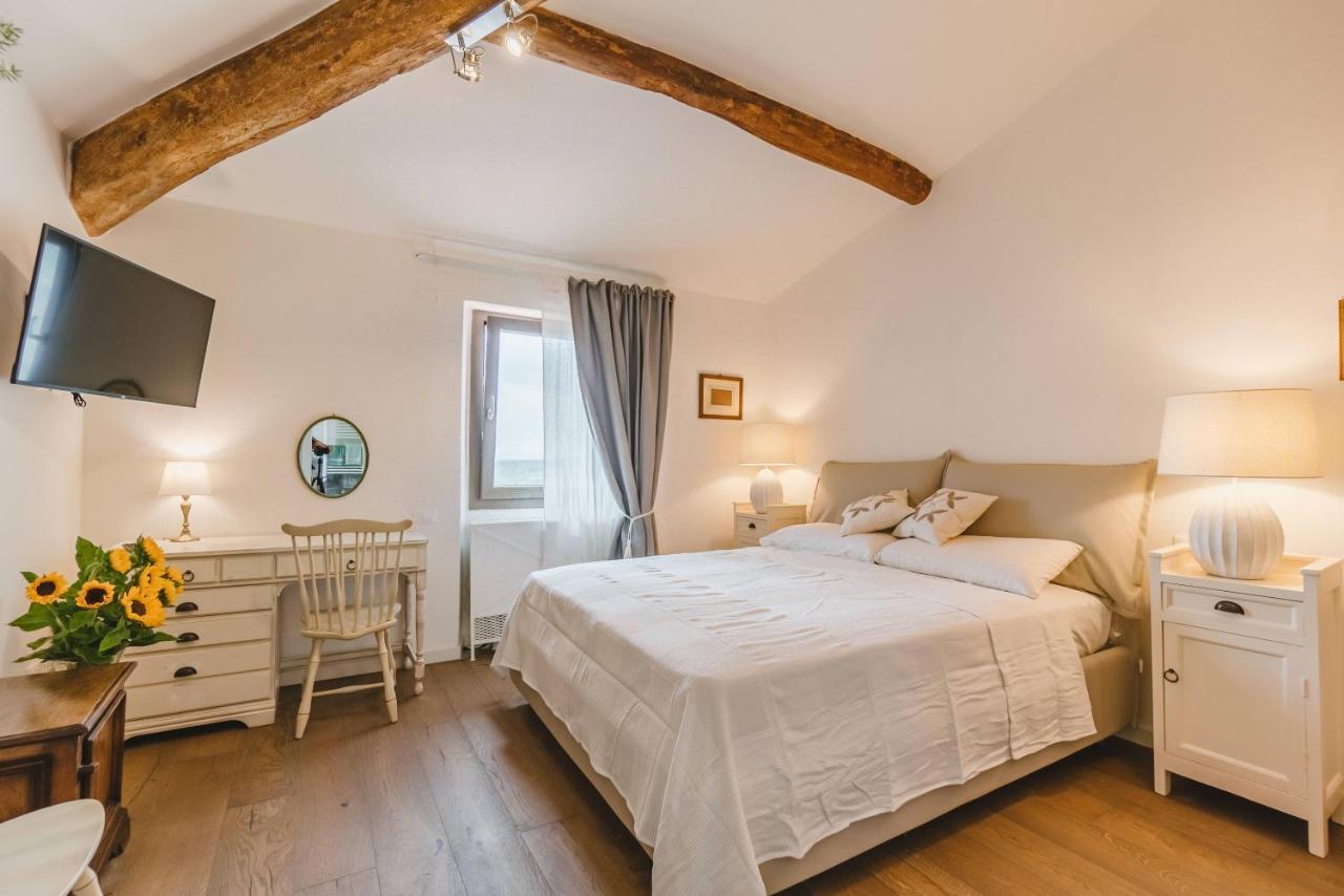 Agriturismo Le Fonti Понтасиеве Екстериор снимка