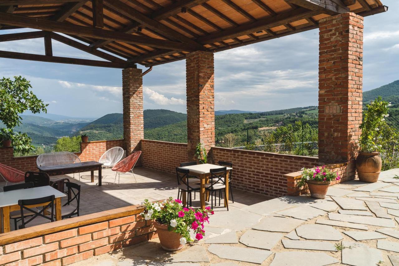 Agriturismo Le Fonti Понтасиеве Екстериор снимка
